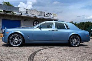 Rolls-Royce Phantom on Forgiato Wheels (TEC 3.6) 2019 года
